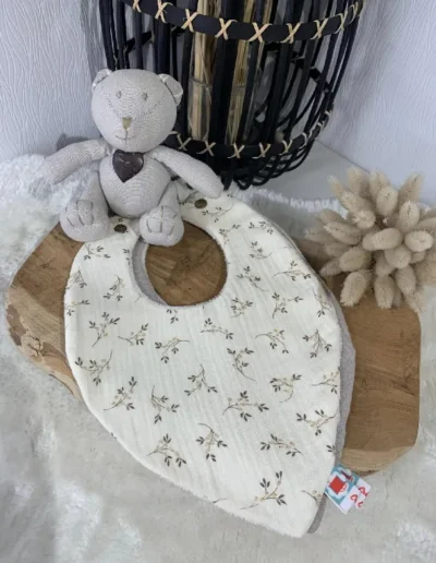 creatiphn couture bavoir bebe prenom cadeau de naissance 1