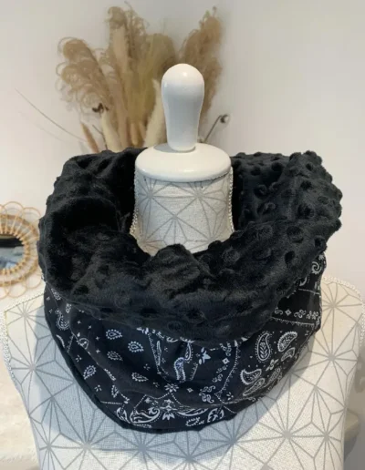 creatiphn couture femme echarpe xxl broderie personnalise 1