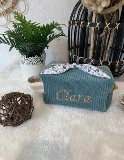 creatiphn couture femme trousse broderie personnalise 2