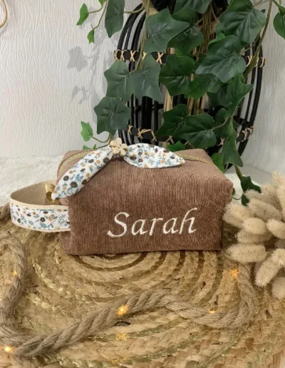 creatiphn couture femme trousse broderie personnalise 4