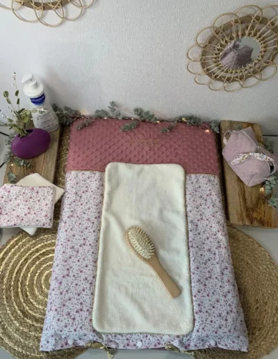 creatiphn couture housse matelas a langer prenom broderie cadeau de naissance 3