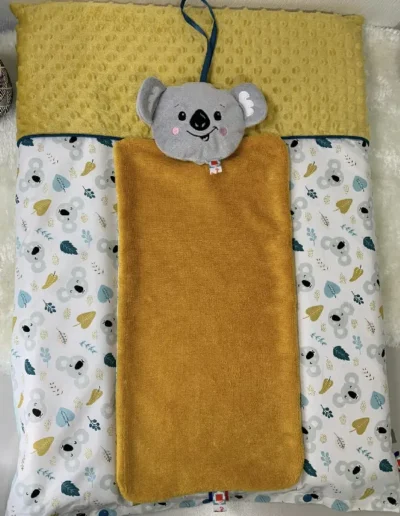 creatiphn couture housse matelas a langer prenom broderie cadeau de naissance 5