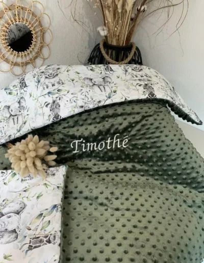 creatiphn couture plaid prenom broderie cadeau de naissance 13