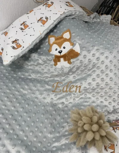 creatiphn couture plaid prenom broderie cadeau de naissance 6