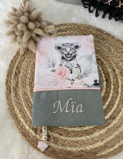creatiphn essentiel bébé cadeau personnalisé prénom carnet de santé 8