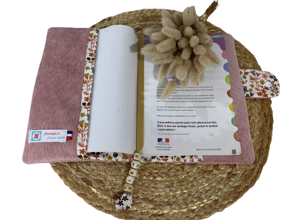 creatiphn-protege-carnet-de-sante-naissance
